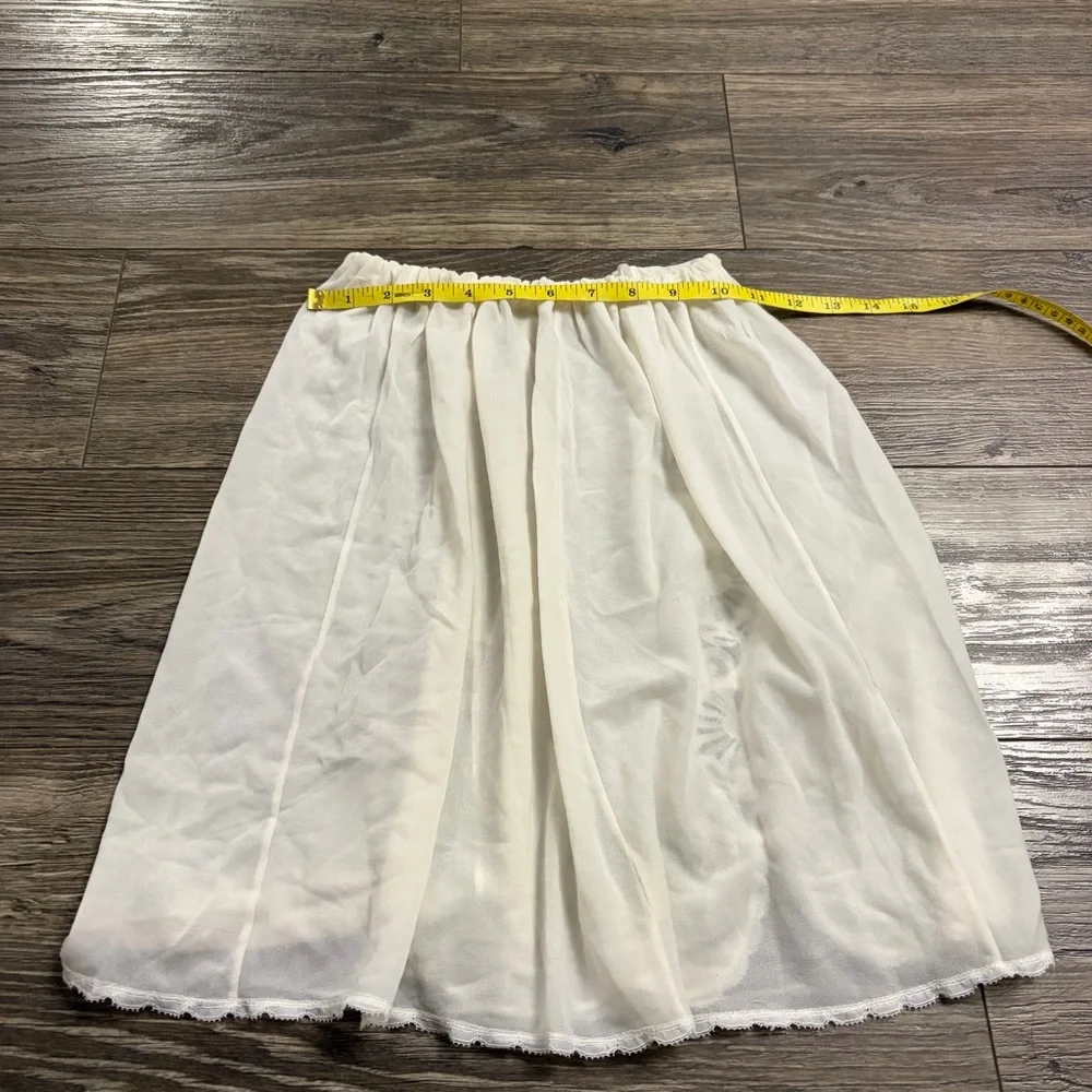 60s/70s European Vintage Sheer Lace Accent Slip Skirt (Ivory) Size M/L